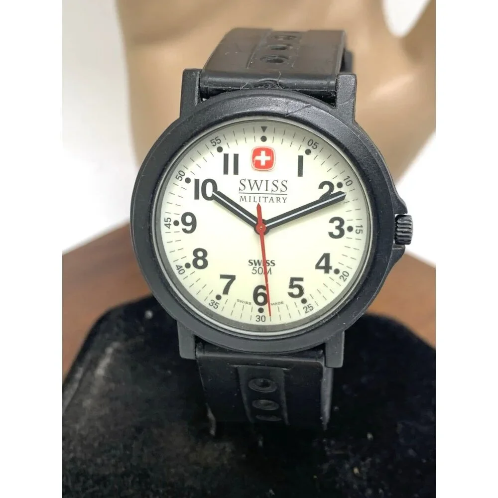 Swiss Military SAK Unisex Watch 092.8307 Swiss Quartz Black Rubber Strap 35mm